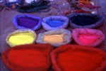 Mineralfarbpulver am Marktplatz